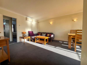 Prime Mayfair Luxury Stunning 2 Bedroom Apartment H12